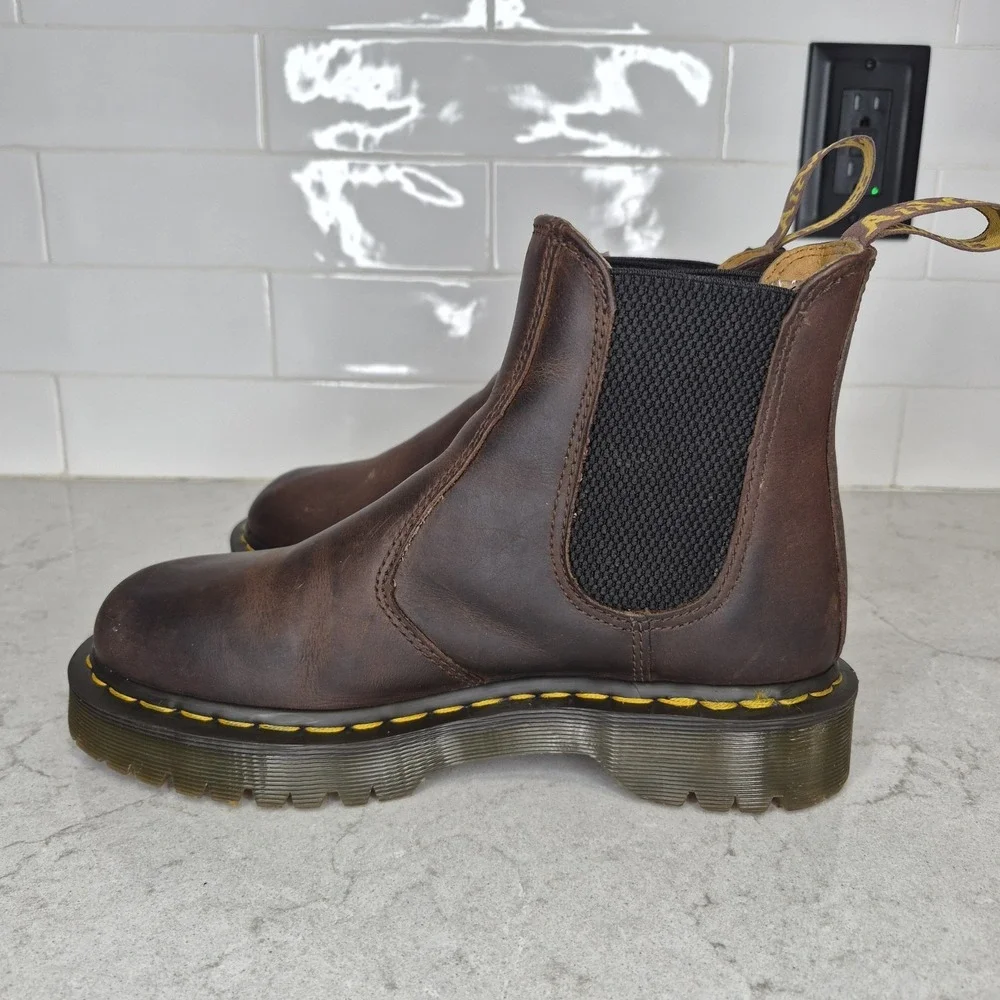 Dr. Martens 27896 Bex Chelsea Boots Dark Brown M 7 / L 8